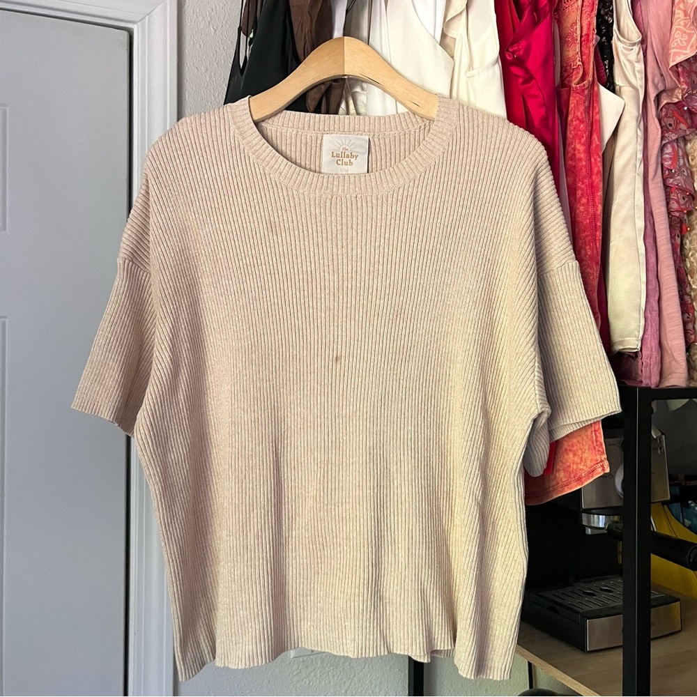 THE LULLABY CLUB dusty pink blush peach rib knit stretchy boxy oversized tshirt
